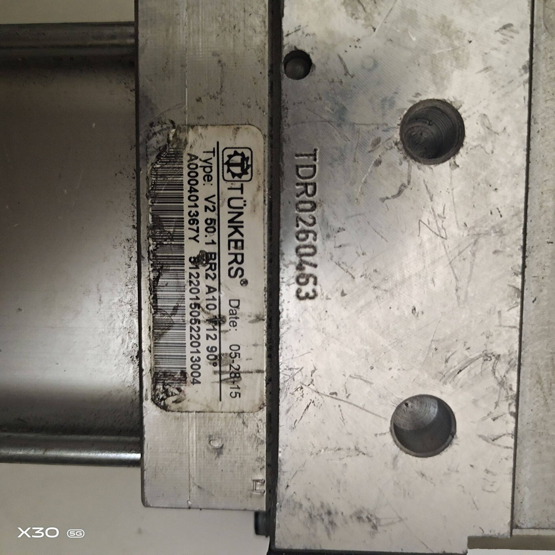 询价德国TUNKERS德珂斯拆机强力夹紧气缸 V2 50.1 BR2 A10 T12 90