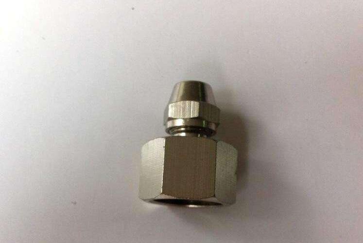 全铜内丝卡套直通4 6 8 10 12 16 1/8 1/4 3/8 1/2