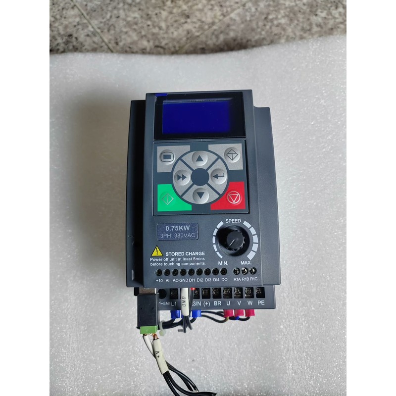 询价拆机海浦蒙特变频器 HD09-4T0P7G-S-ZY01议价