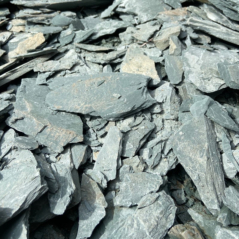 原生溪流石岩片缸造景乌