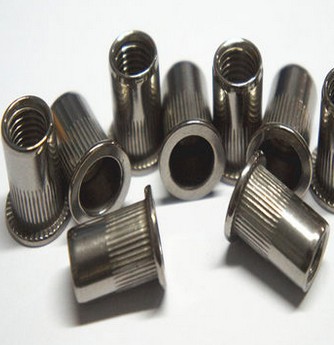 不锈钢拉铆螺母帽平头柱