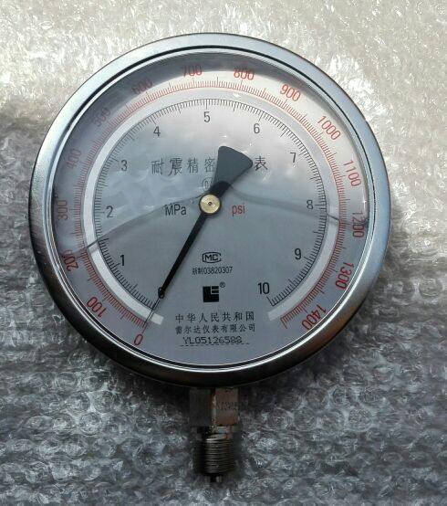 雷尔达牌耐震精密压力表