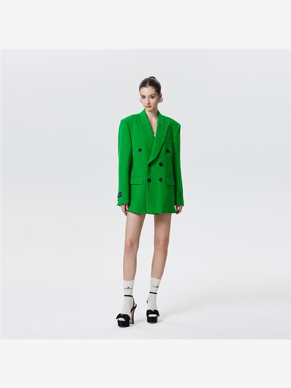 品牌直营 LE ALESSANDRA摩登都市系列粉色双排扣Oversize西装外套