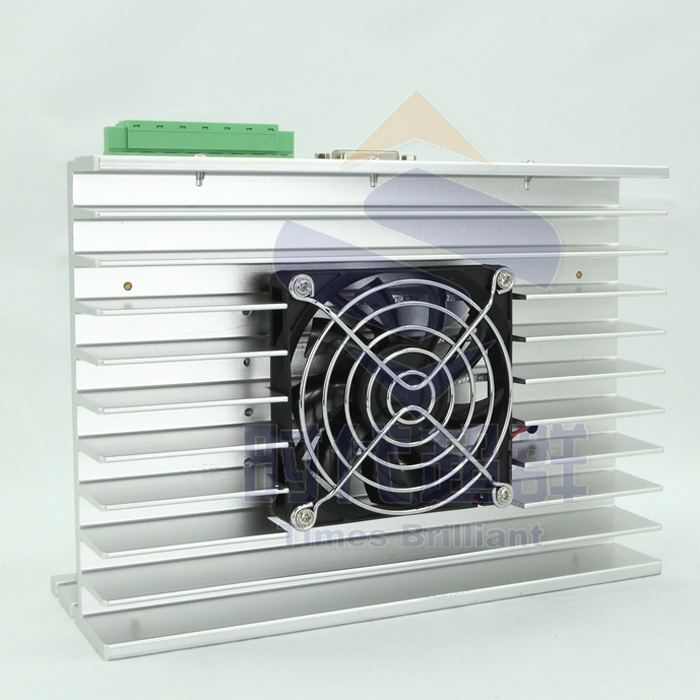 步进电机驱动器两相输入