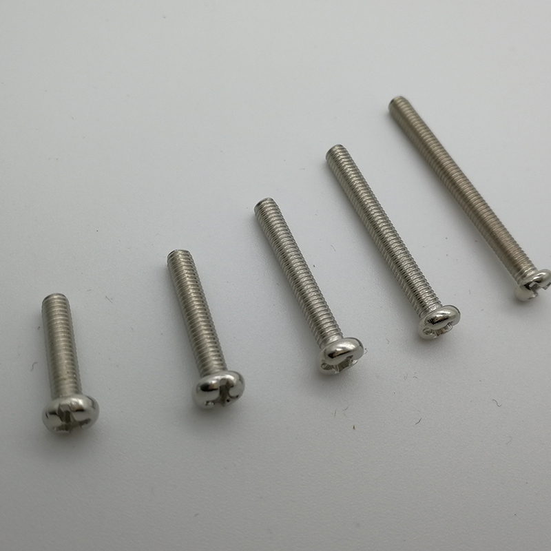 人气镀镍圆头螺丝钉十一