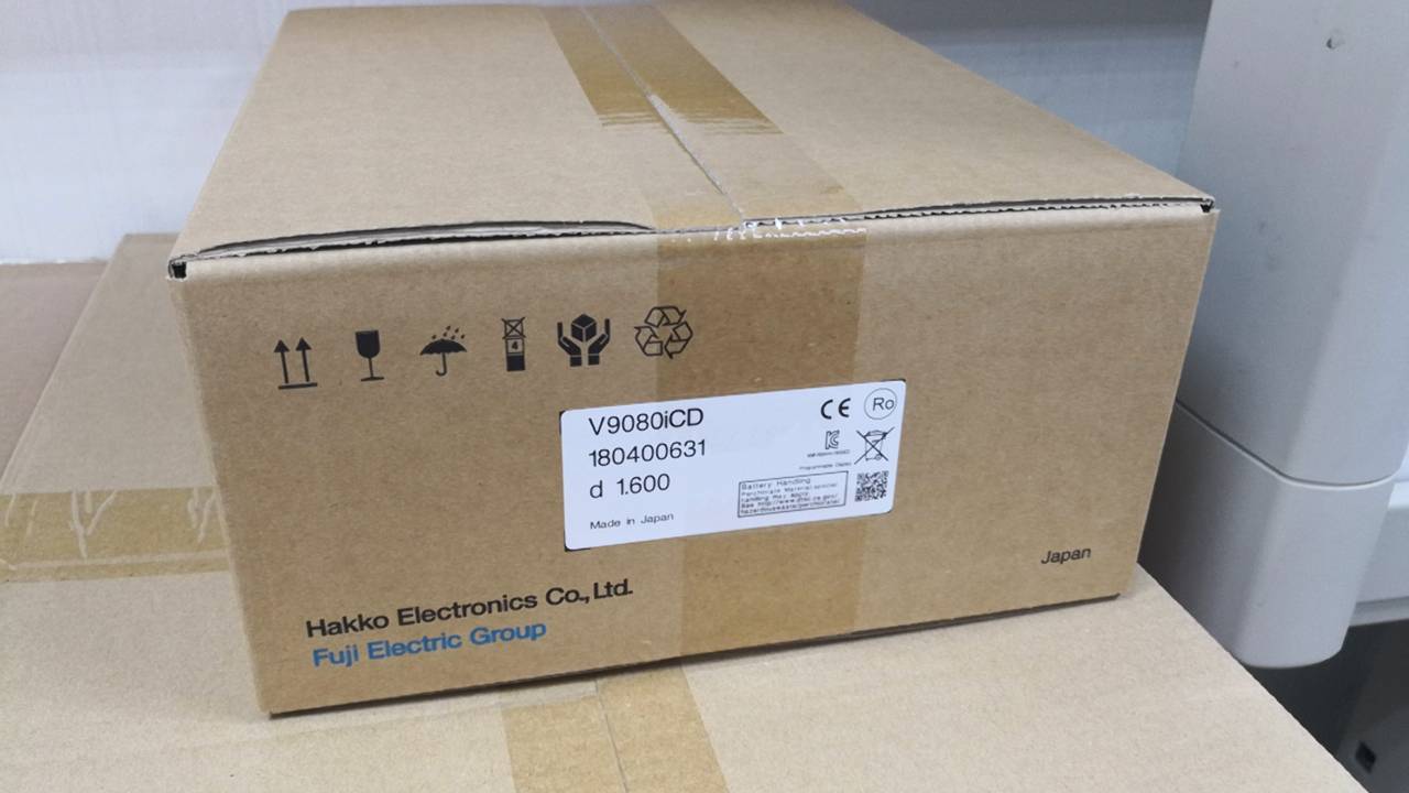 全新V9080ICD富士白光HAKKO触摸屏人机界面全新