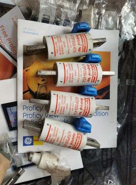 罗兰熔断器型号A7O0P200-4TA。。。4个。无包装新库