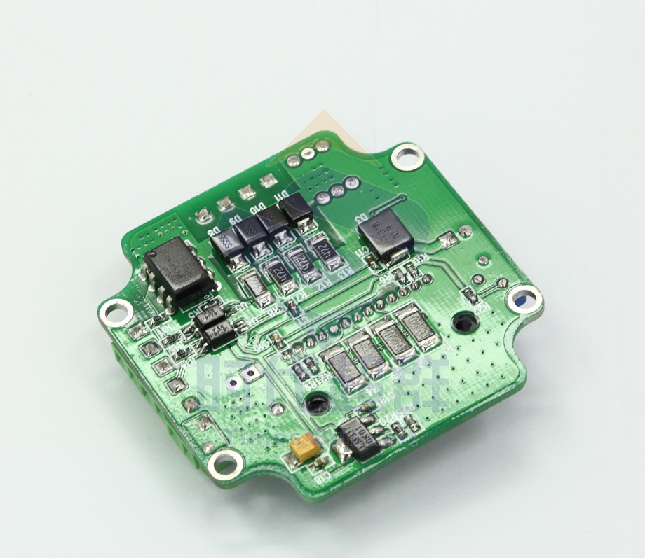 57/60步进电机驱动器ZD-M57 64细分3A步进电机驱动 THB6064MQ芯片