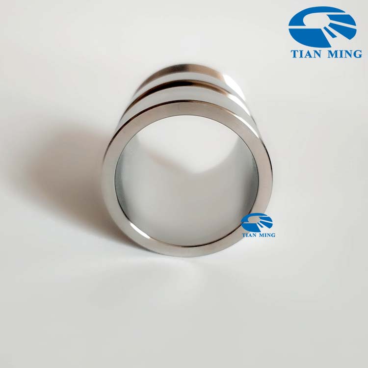 拷贝林外丝接头扣短管沟