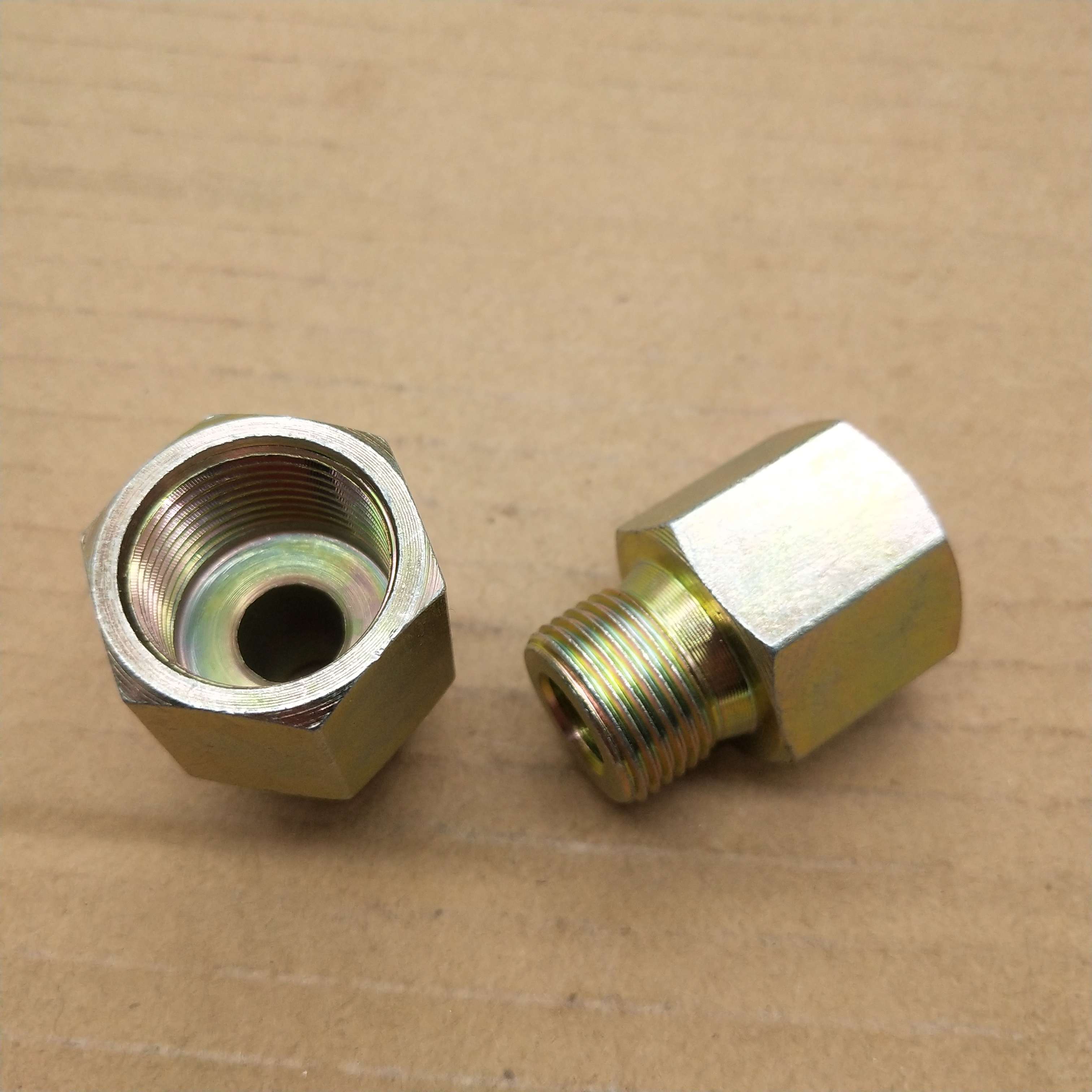 外丝M20×1.5—转内丝4分、M22×1.5高压压力表转