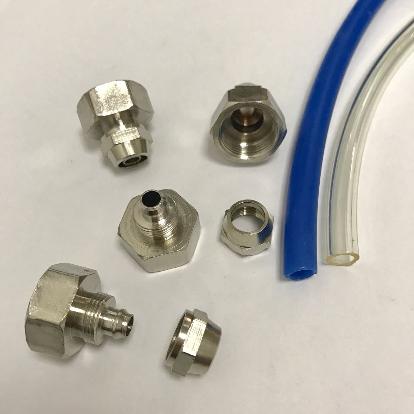 压力表气管接头内螺纹连