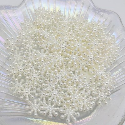 100pcs 15mm White Ivory Snowflake Shape Beads Craft Imitatio