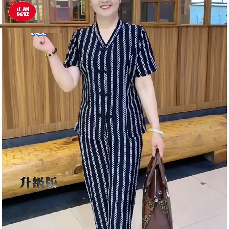 高档中老年女夏季条纹套装时尚洋气妈妈装显瘦薄款上衣裤子俩件套