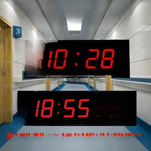 康巴丝新款电子钟大屏数码万年历自动授时数字时钟办公挂壁数显钟