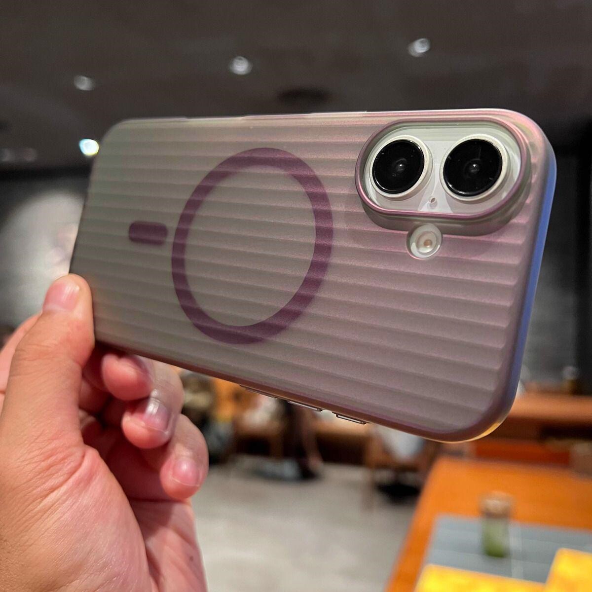 炫彩紫瓦楞纹适用苹果16promax手机壳个性光栅iPhone15/14镭射绿磁吸充电13Pro简约15plus全包硬壳大孔男生潮
