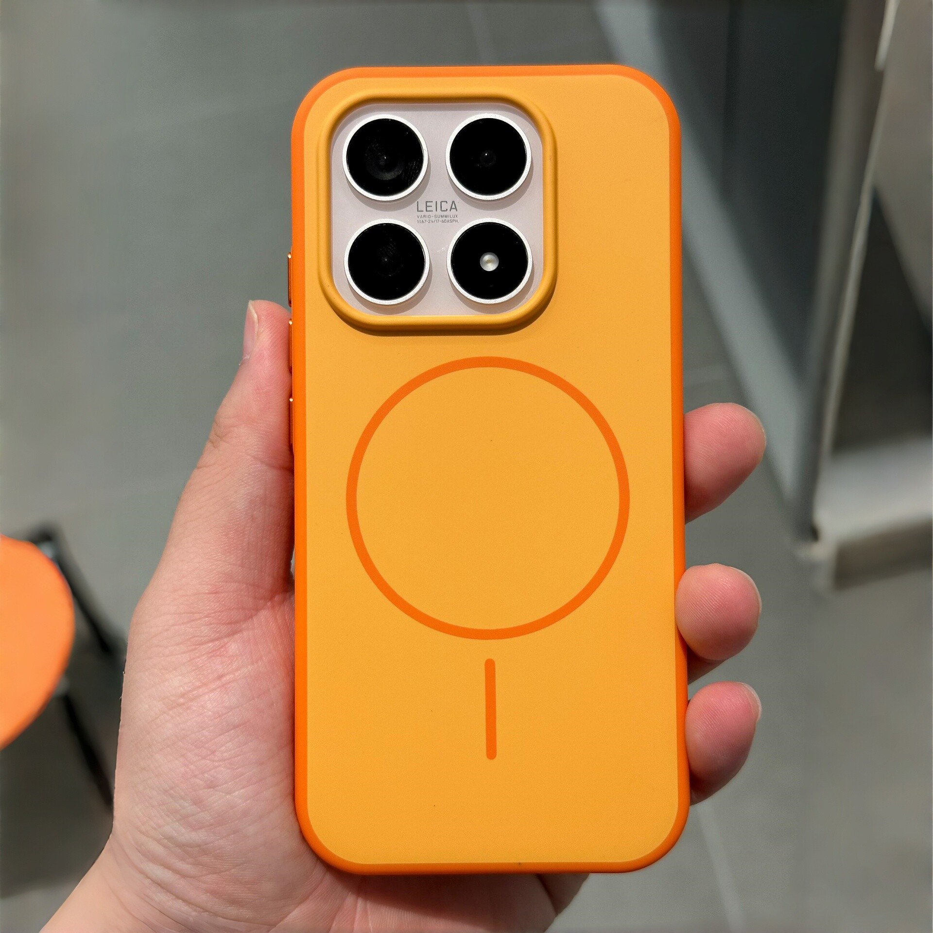 无界系列新款星宇橙色适用小米17/15手机壳17ProMax肤感15Pro细圈磁吸全包金属独立按键软边防摔保护套男女款