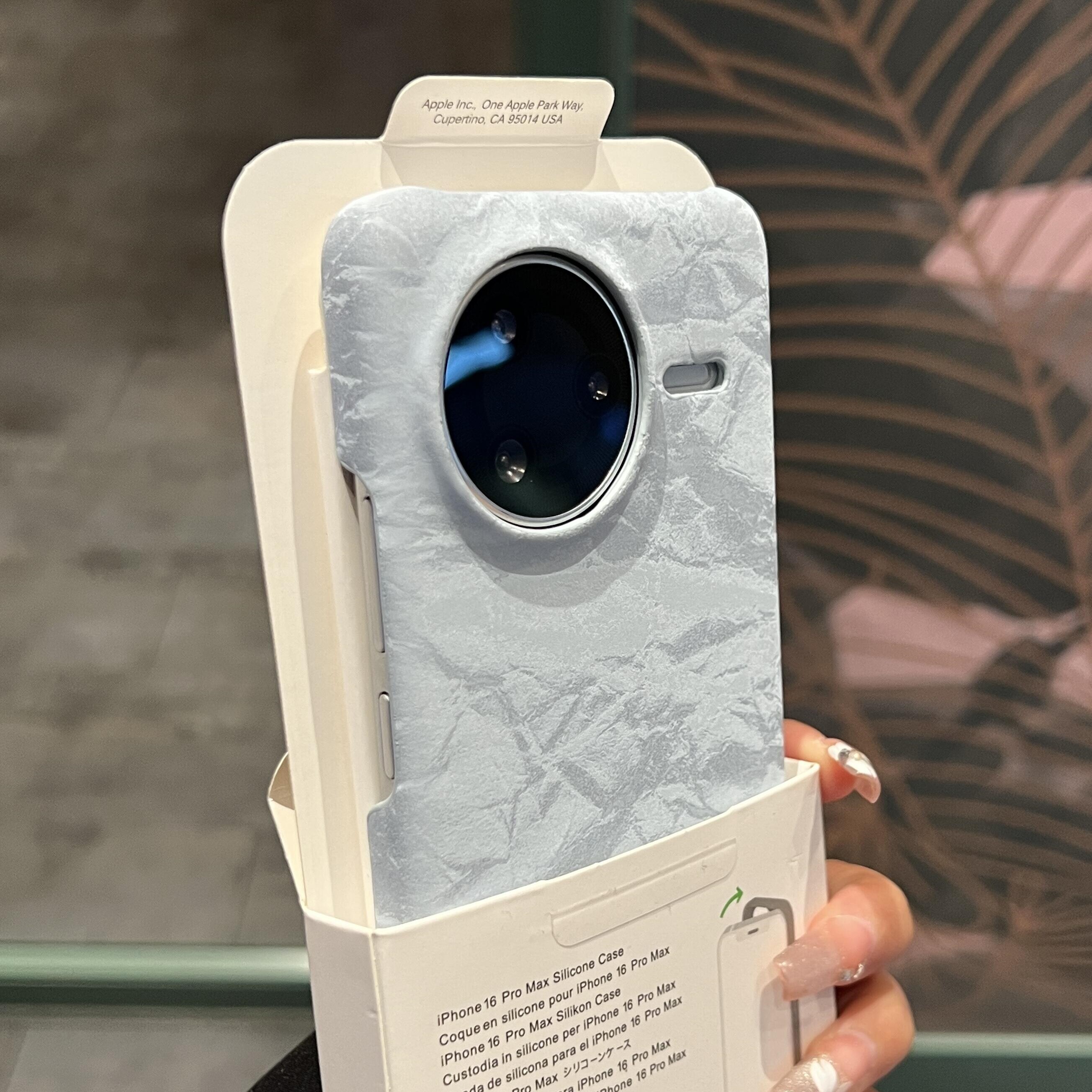 缎面金丝绒k70适用红米K80手机壳小米15Pro简约14Ultra布面13绒感防滑半包奶蓝色小清新可爱秋冬复古雪山纹女