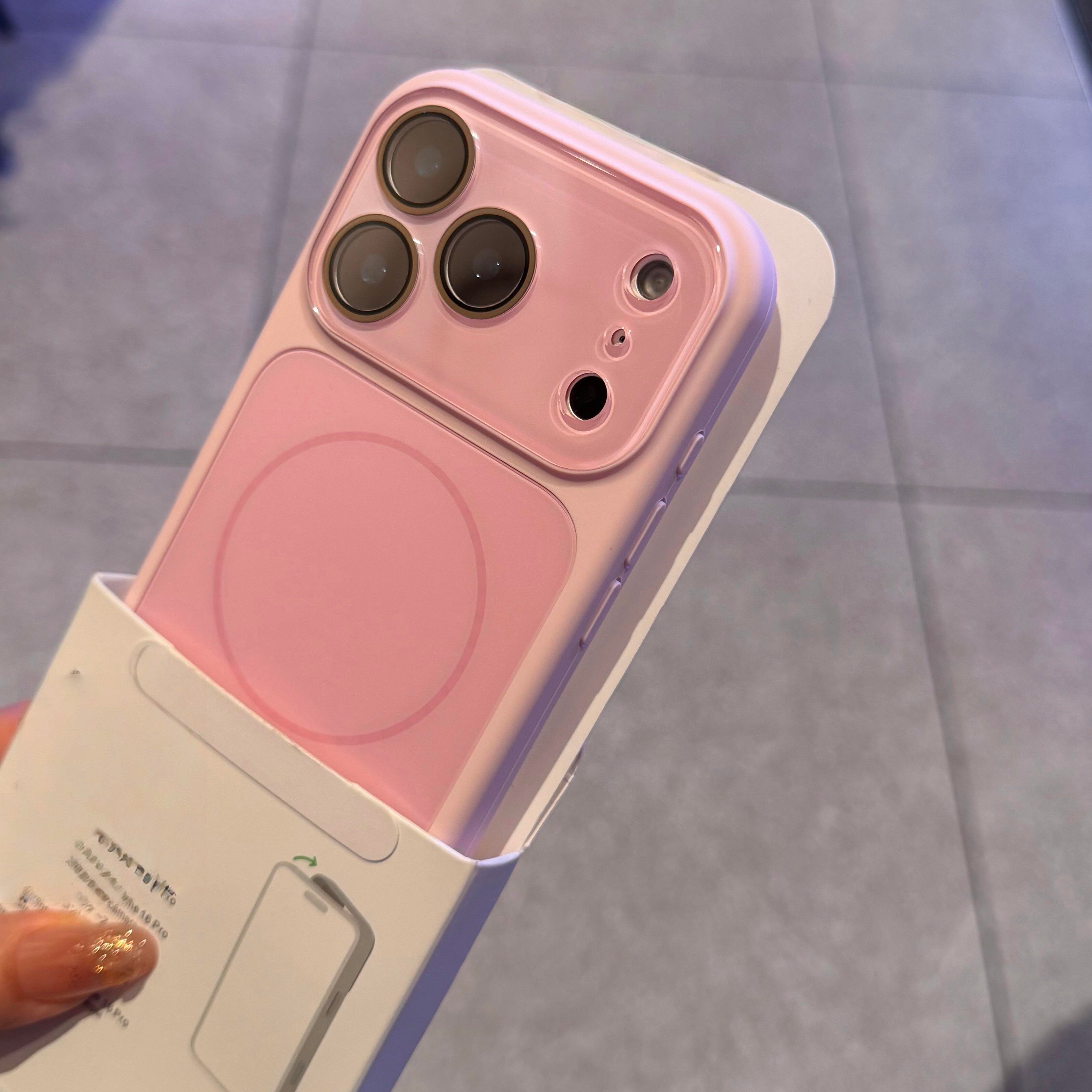 秒变樱花粉色冰砂磁吸新款液态硅胶适用苹果17promax手机壳iPhone16/15Pro大视窗镜头膜15PM全包14/13防摔女