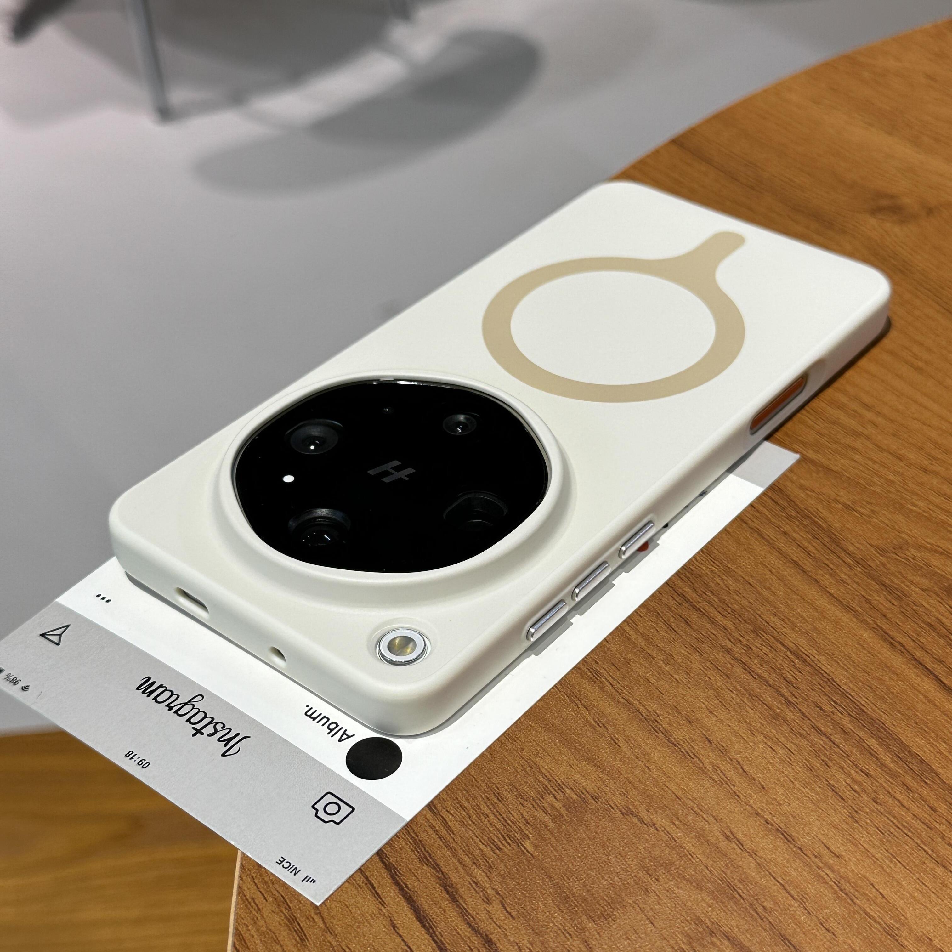 元气泡泡系列牛奶白色新款适用OPPOFindX9Ultra手机壳多巴胺findx9spro简约磁吸1+15T情侣全包软边防摔保护套