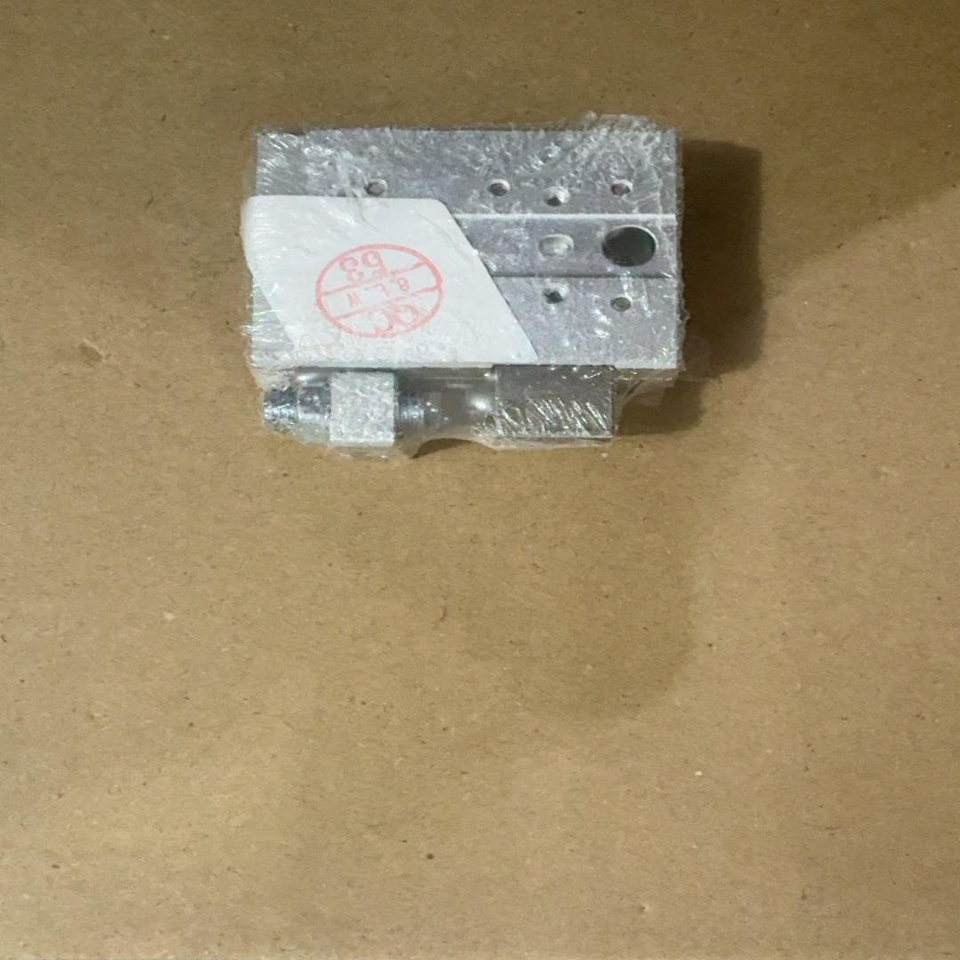 Air TAC气缸HLQL8X10SAS 共1个 260