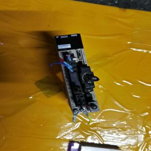 {雅致机械商行}安川伺服驱动器SGDV 2R8A01A002000400W