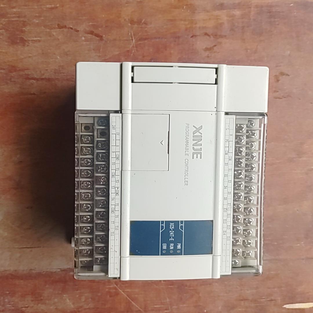 信捷PlcXC5-24T-E   原装拆机一台
