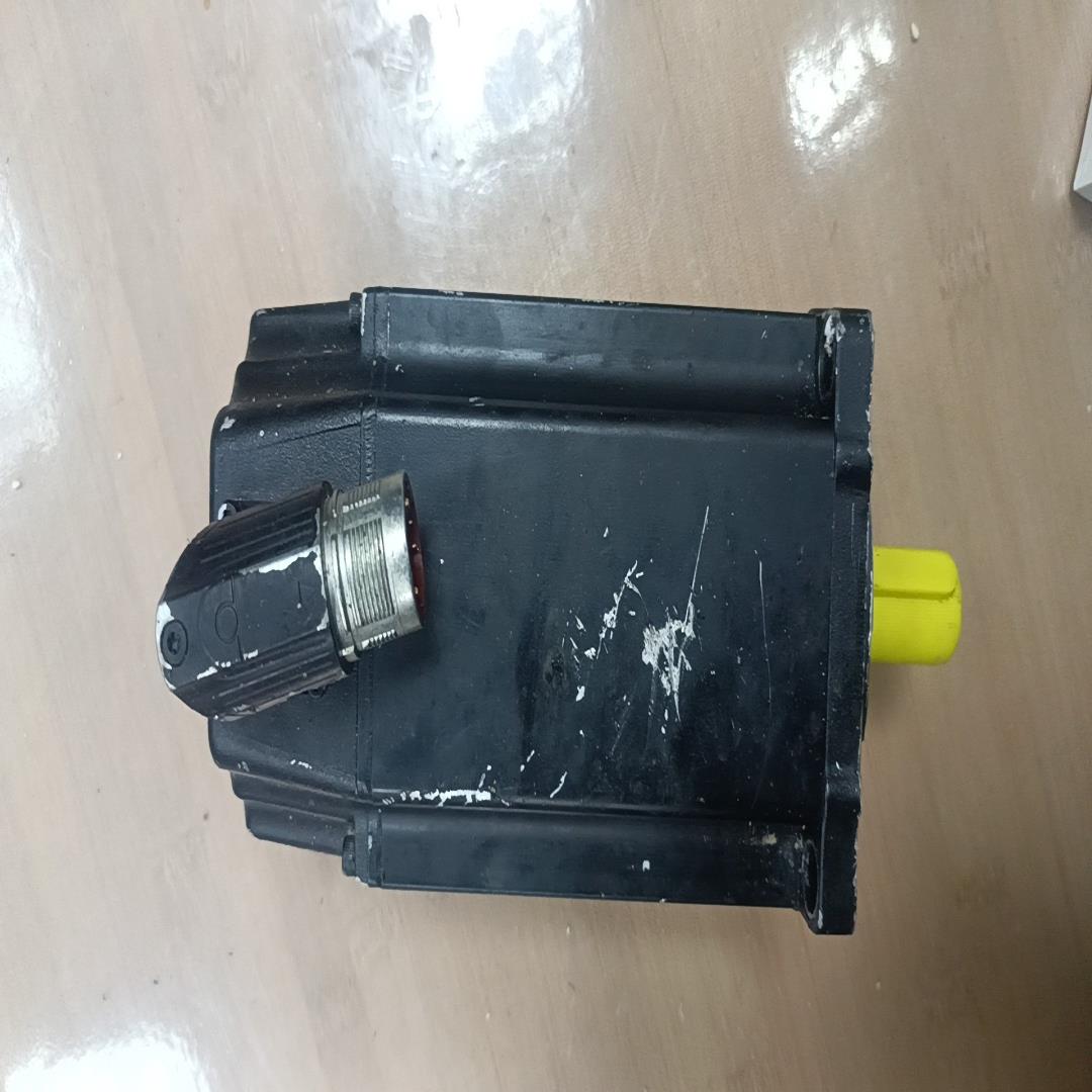 AB  伺服 VPL-B1153F-PJ12AA   成色如