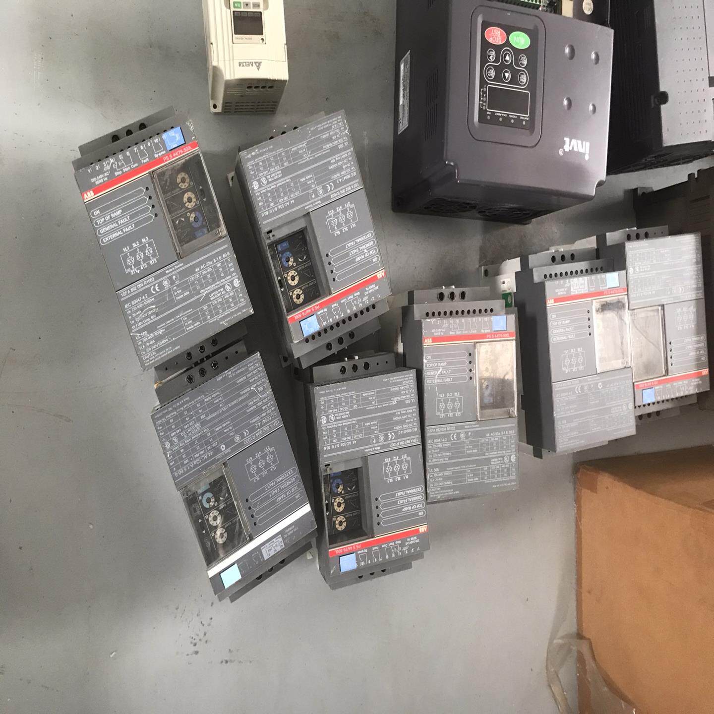 ABB软启动器PSS44/76-500L/1SFA89200