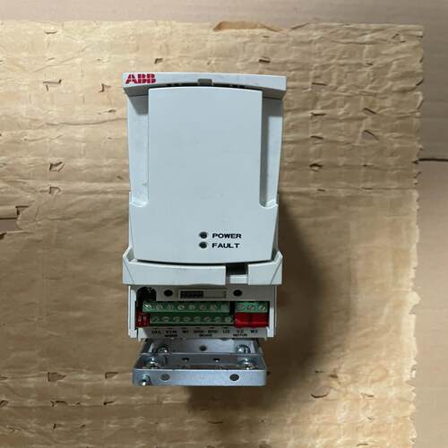 {雅致机械商行}ACS355-03E-01A9-4 拆机ABB变频器 功率0