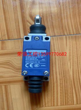 【荣强工控】施耐德官方限位行程开关XCE103 C 5个。145 C 2