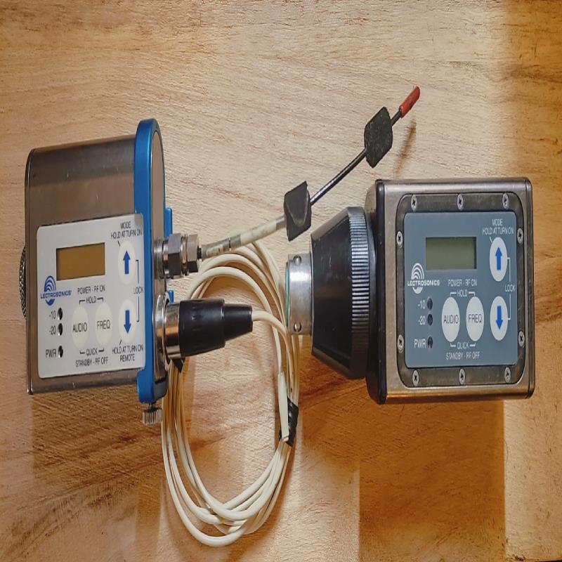 [德峰]lectrosonics 22段 smv 和 一只22段hm
