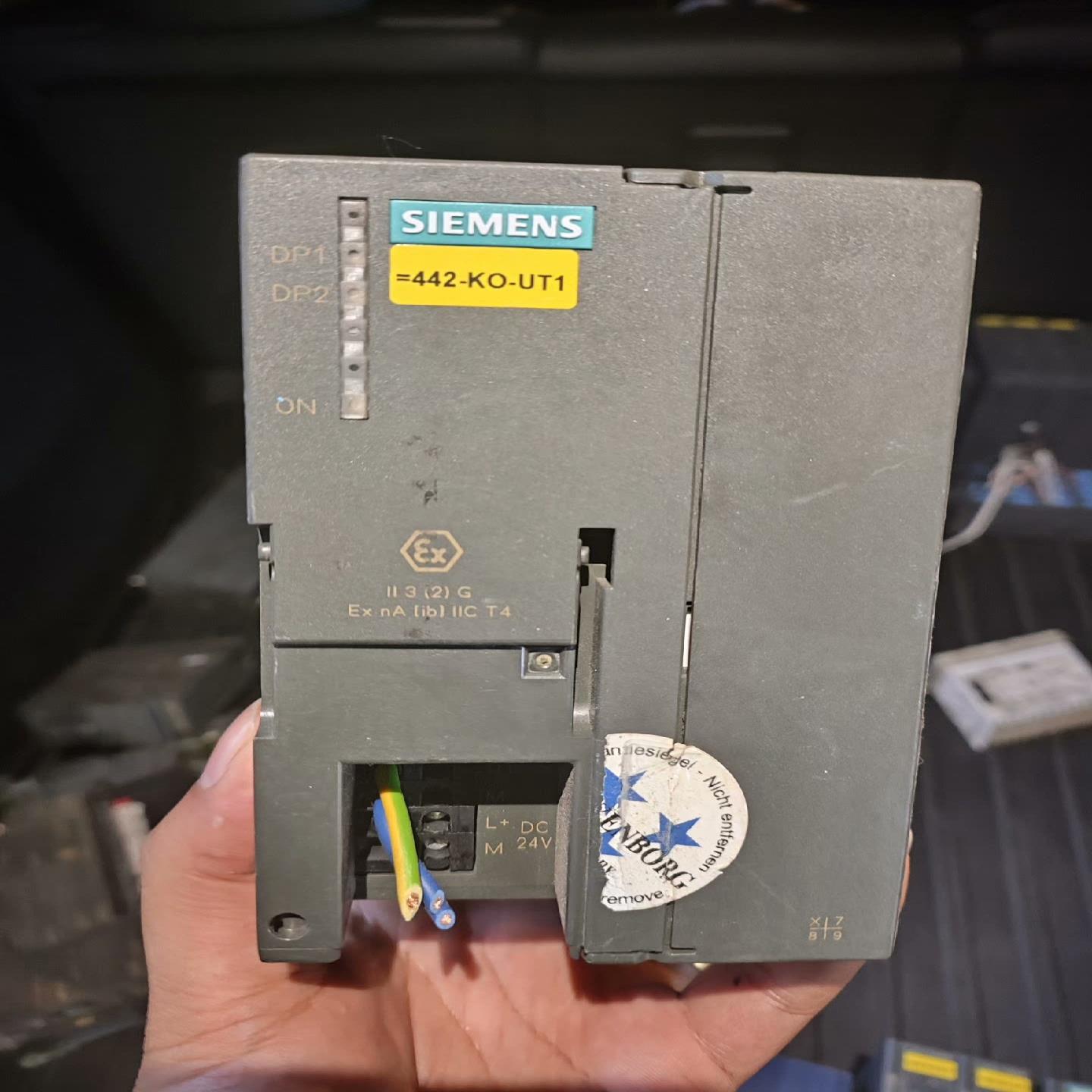 西门子972-0AC80-0XA0 拆机的 底部破损 功能正