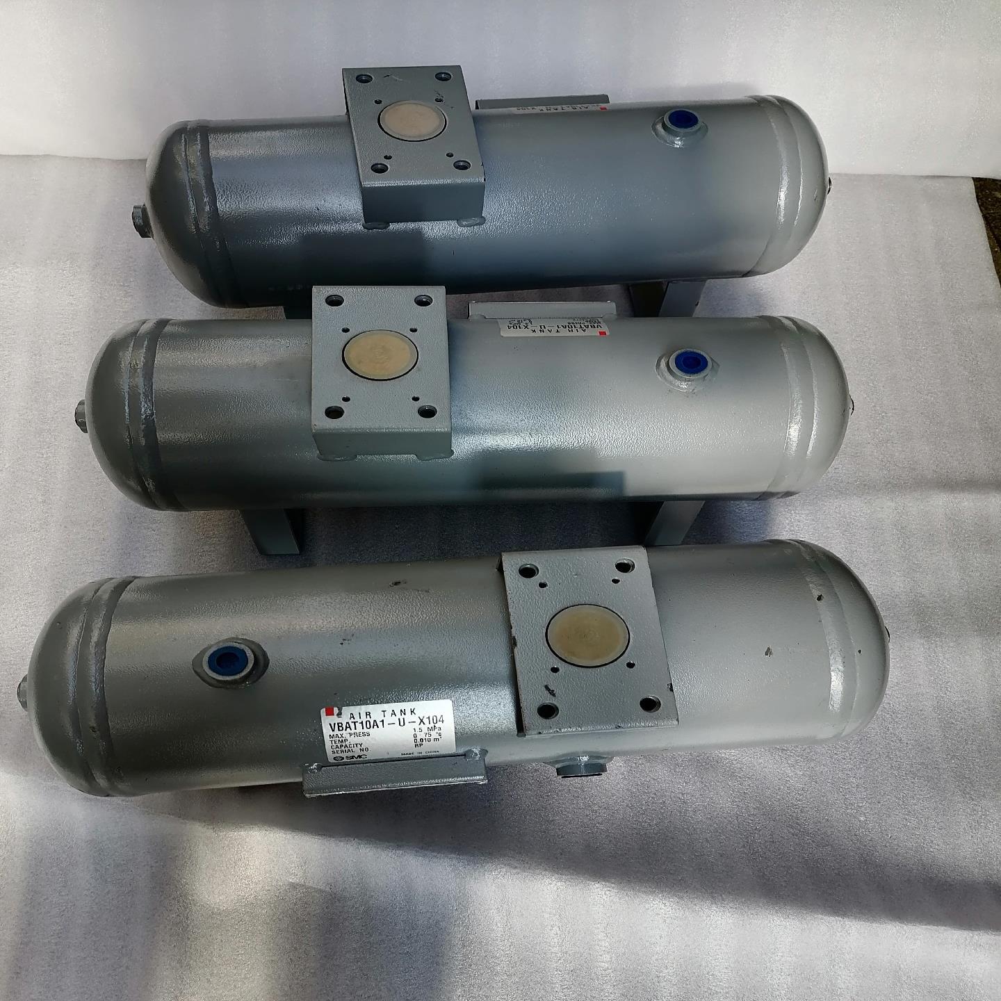 SMC储气罐VBAT10A1-U-X104容量10L三个