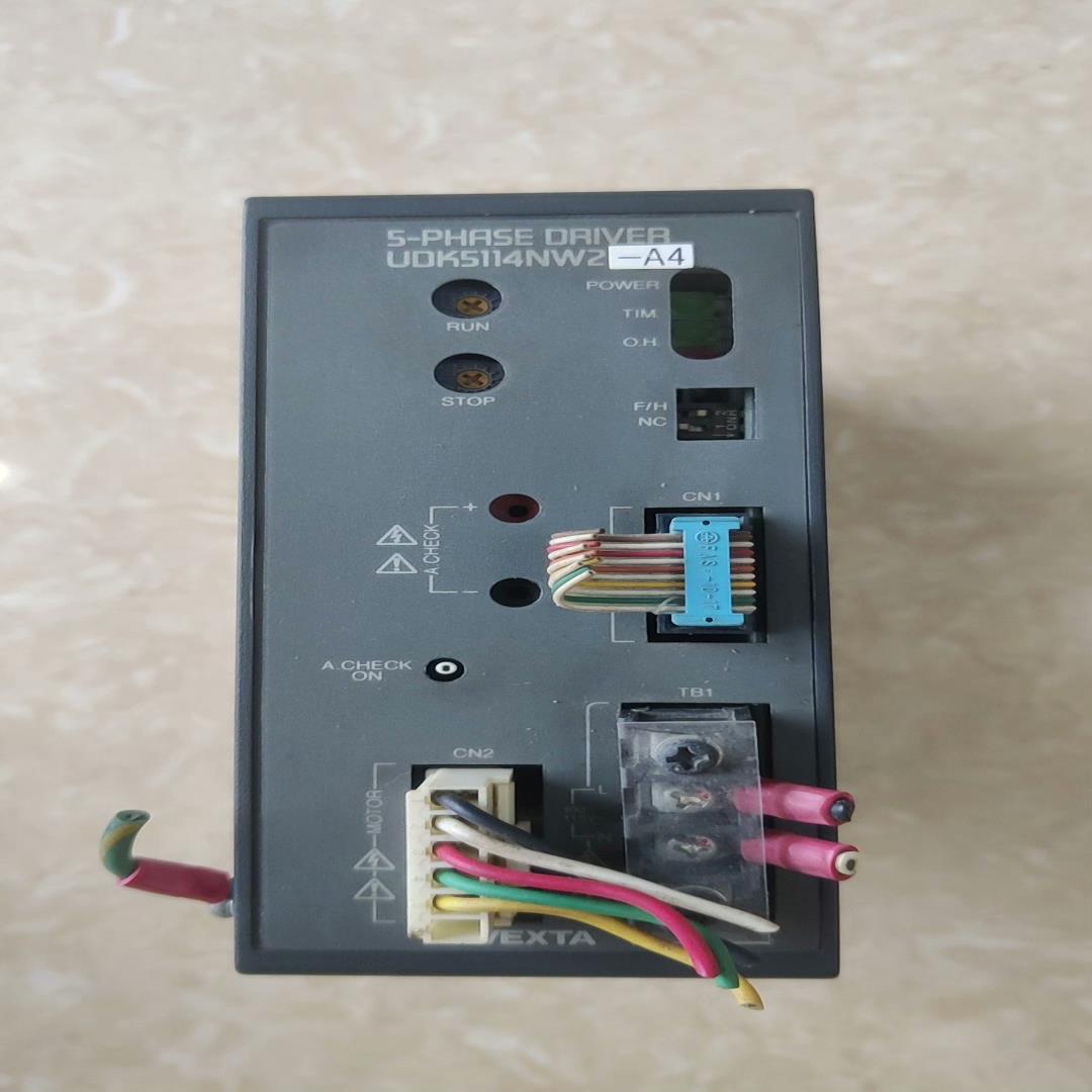 VEXTA/东方驱动器，UDK5114NW2-A4,实物拍摄