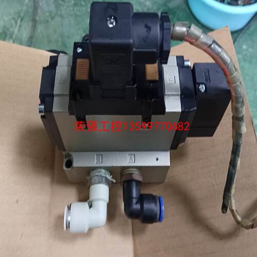 【荣强工控】日本进口SMC电磁阀VFS4110-5DZB 拆机，成色好，