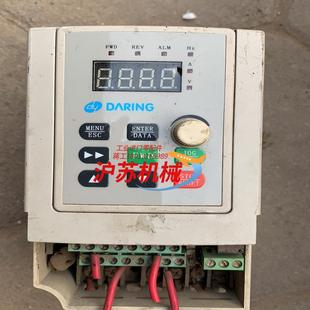 大变频器1.5kw型号DR3000 2S005G变