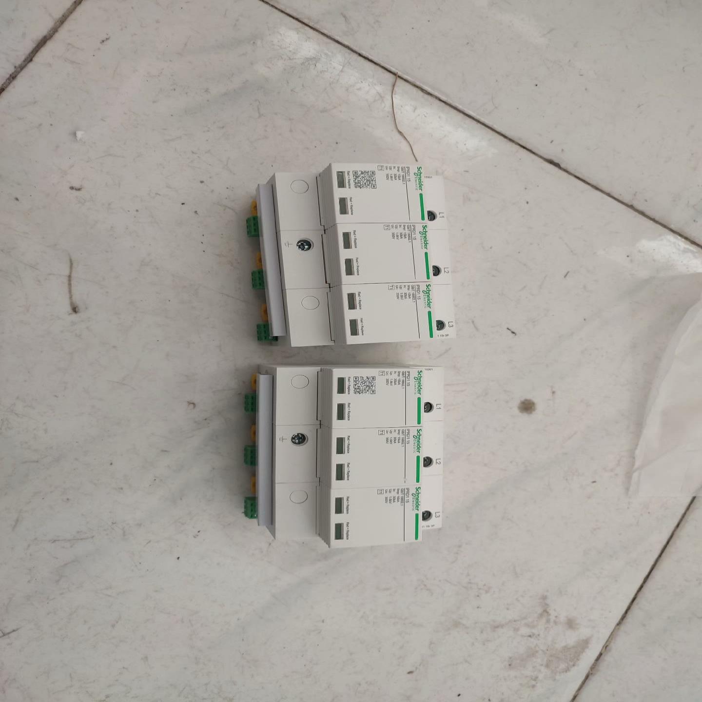 IPRD1 15r 3P订货号A9L615301浪涌保