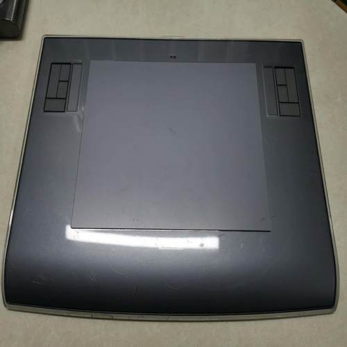WACOM 影拓3  PTZ-630绘图板 没有笔 成色如图