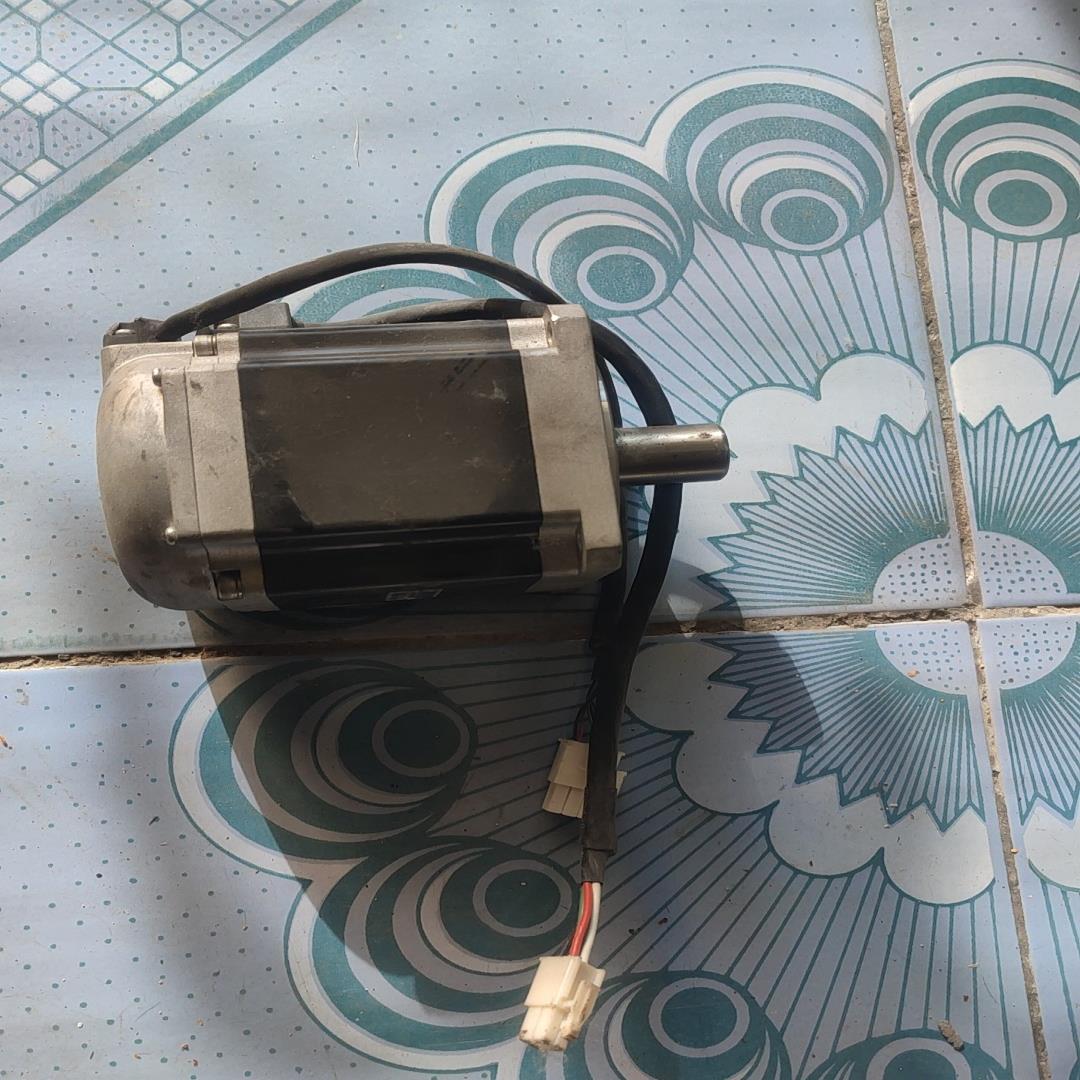 （设备配件）川，实物图多摩伺服电机TS4614N1090E200