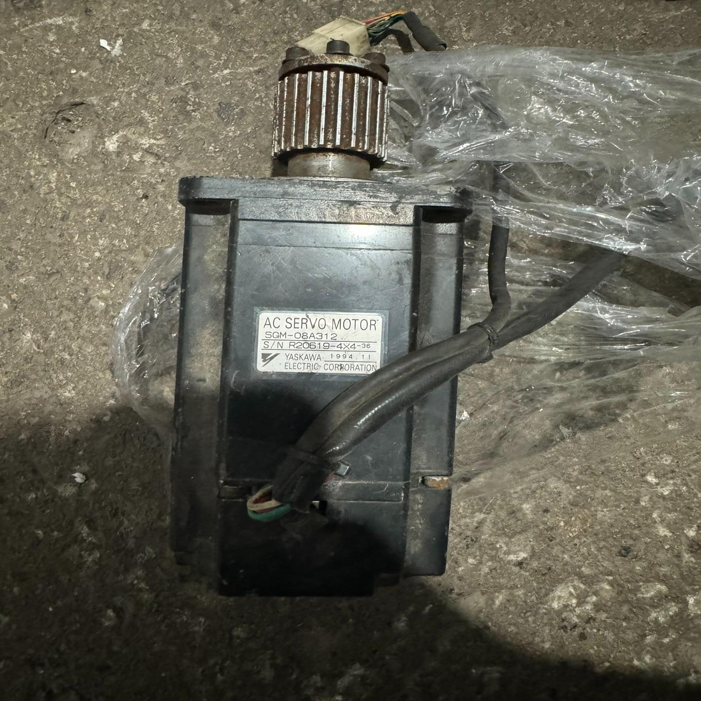 （设备配件）安川电机SGM-08A312