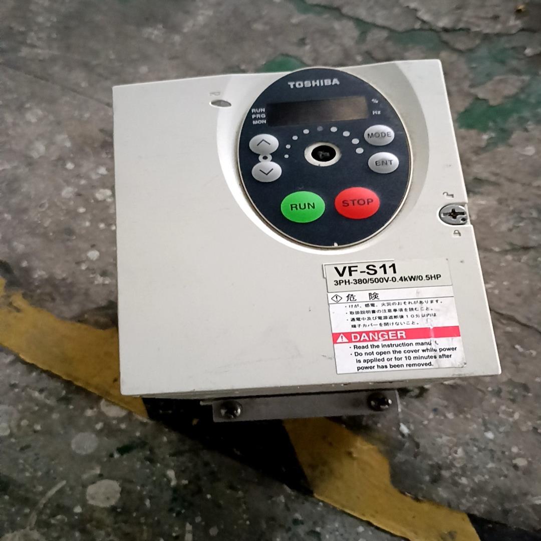 （设备配件）东芝变频器VFS11-4004PL-WP（R5）成色漂亮 测