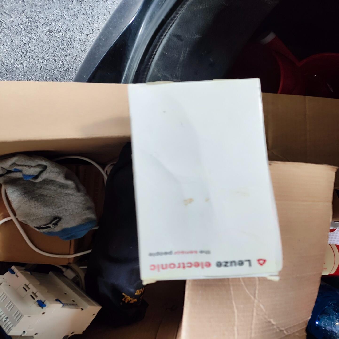 全新原装Leuze PRK5.H3/2N光电传感器