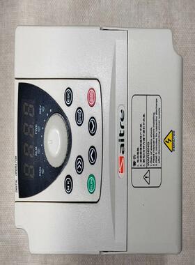 Saitre变频器SC3V1U5T/2U2S21B ，1.5