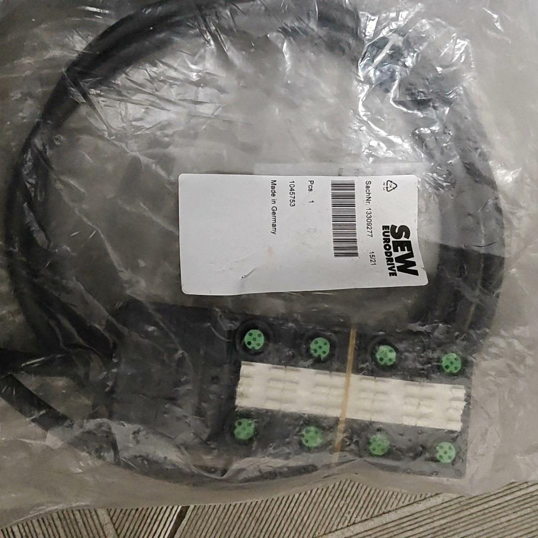 SEW全新原装正品13309277现货2个，