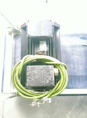 原装伦茨伺服电机MCA 21X42-RS0BD-B38R