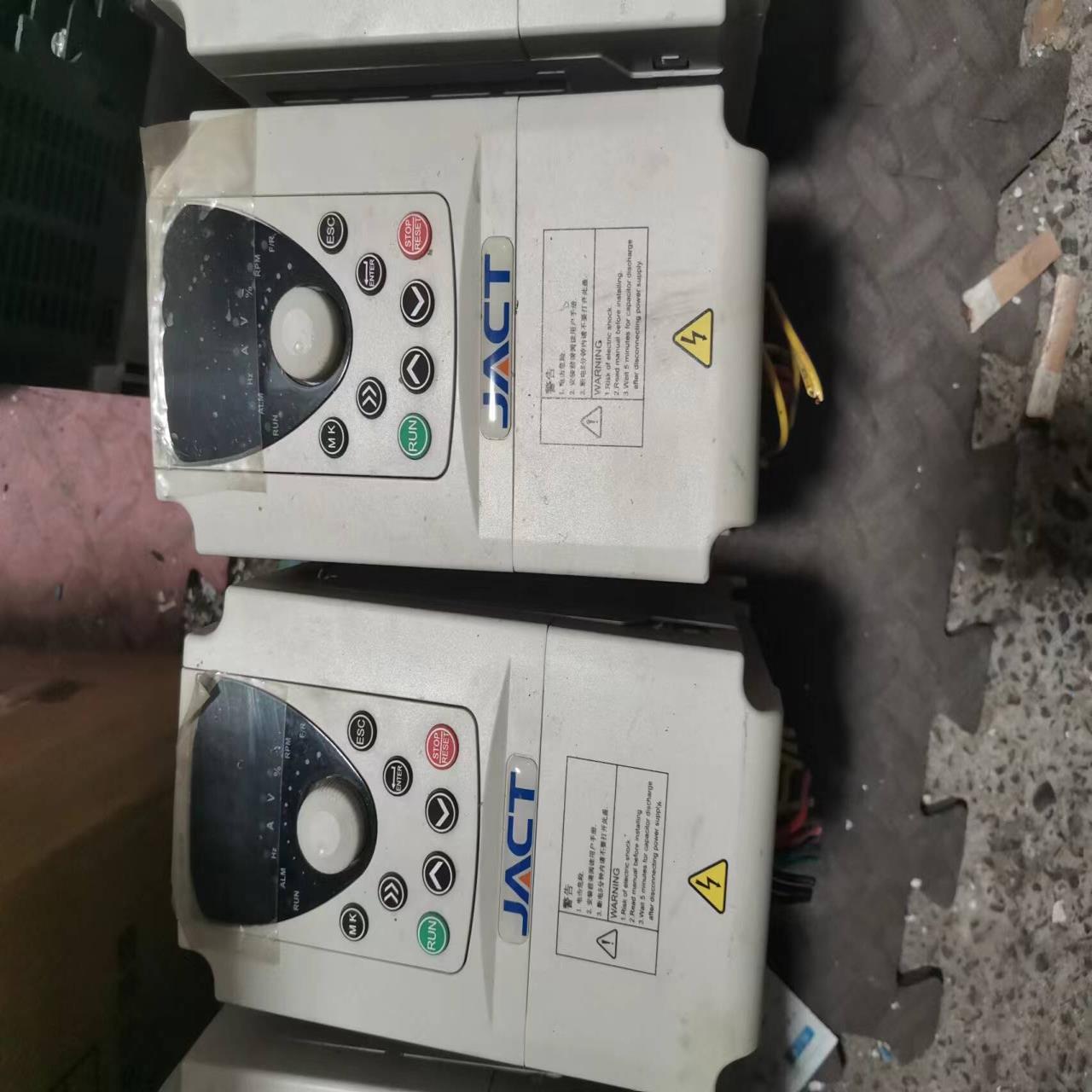 AT500-T3-1R5G/2R2PB 艾克特变频器 1.5