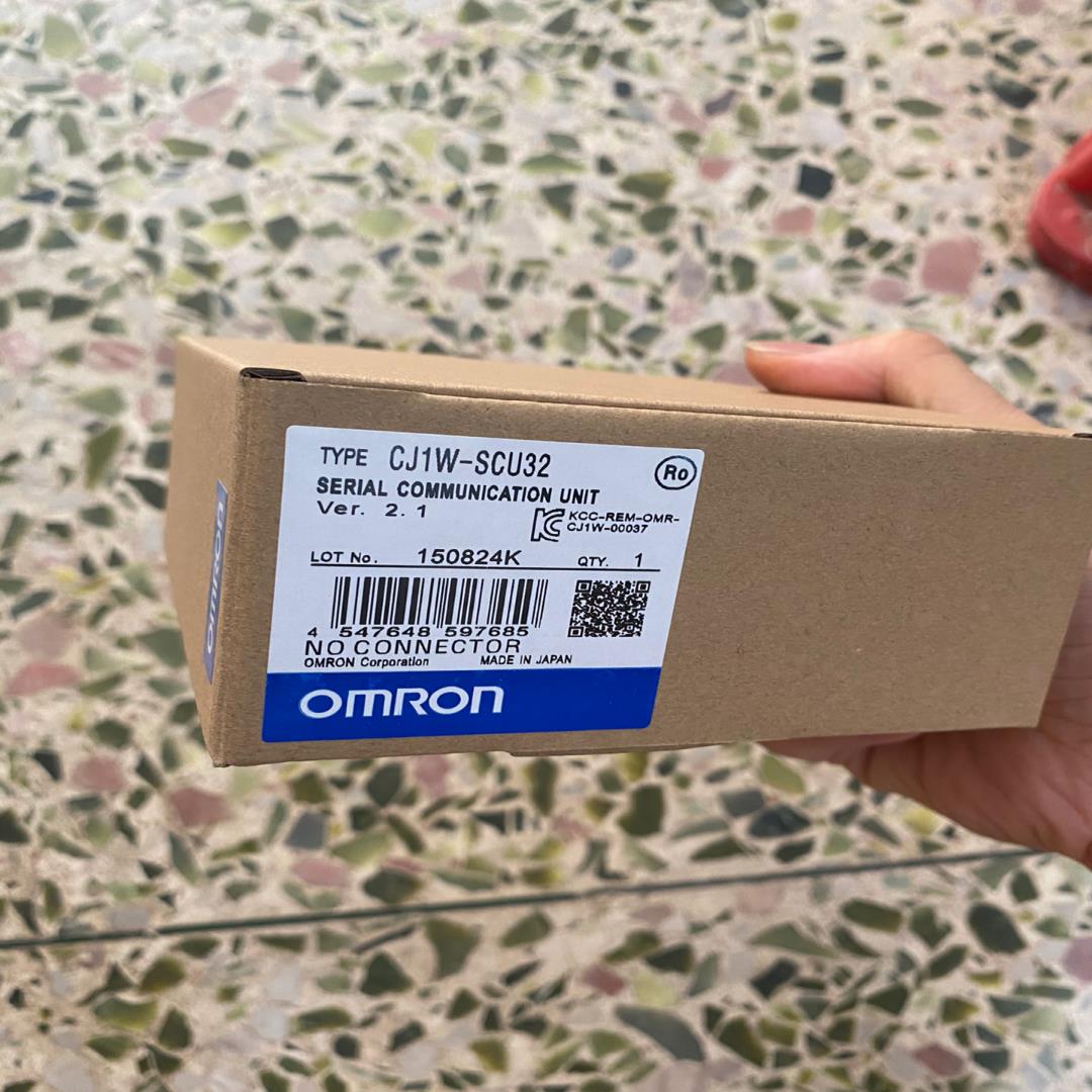 长期供应全新 CJ1W-SCU22 SCU32 SCU