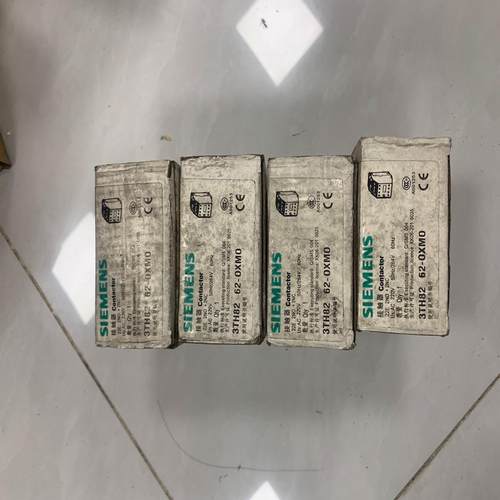 西门子继电器3TH8262-0XM0,全新，仓库剩余4个，图