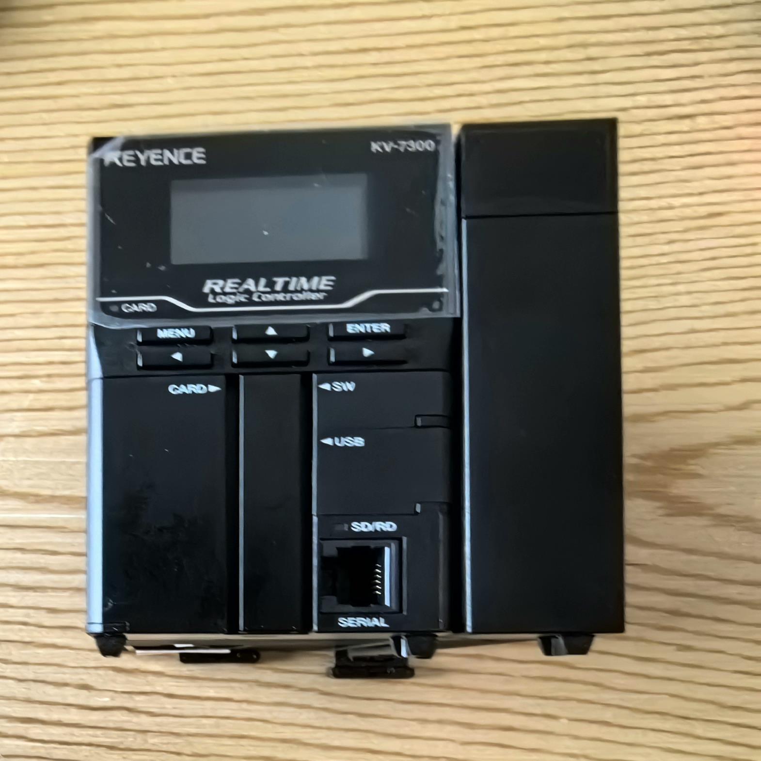 KV-7300 基恩士PLC加KV-700C模块，拆机件，实