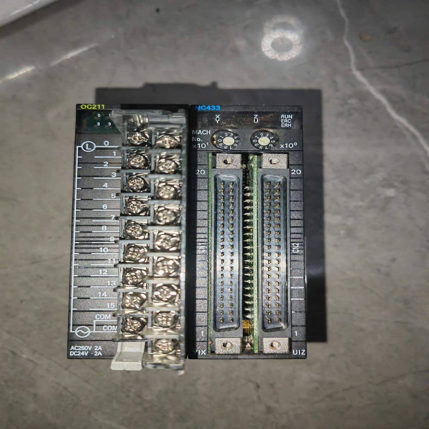 议~欧姆龙NC433      OC211